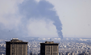以伊空战惊现“代差碾压”：70套防空系统蒸发，伊朗天空为何门户大开？