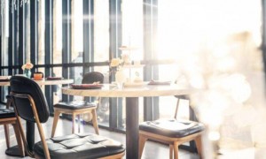 从希尔顿到宝格丽，全国的五星酒店为何都在摆地摊？