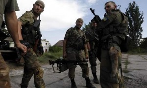 俄军久攻不下红军城，终于发现了问题：大批西方士兵已参战