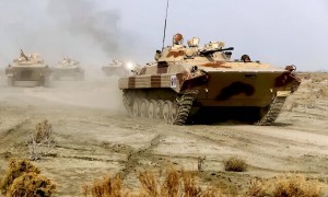 37架攻击无人机轮番抵近轰炸 85枚弹道导弹全部打光：誓言打击！