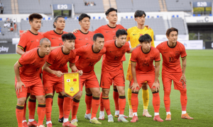 3大疑问引爆众怒！足协选帅黑幕浮出水面，国足未来恐再陷深渊