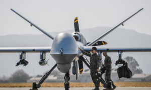 以色列闯下大祸，斩首行动误杀美国一家人，白宫连夜开除国籍