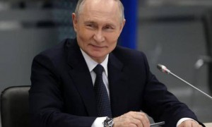 波兰突然开火，普京血赚不亏？白俄一反常态，特朗普宣告好戏开场