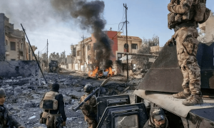 守城部队还剩万余人 200门火炮调好射击诸元:不做无谓牺牲直接架炮轰